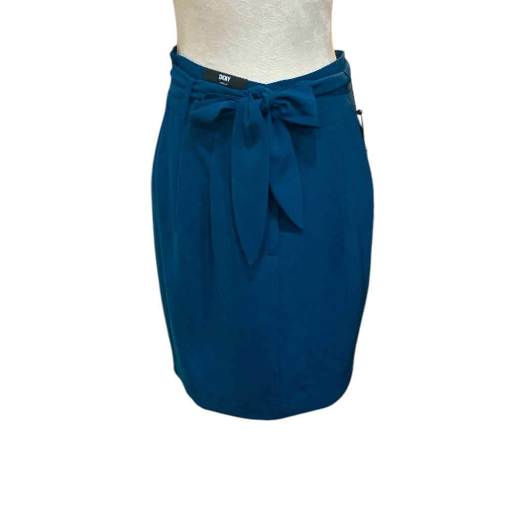 NWT DKNY Belted Skirt